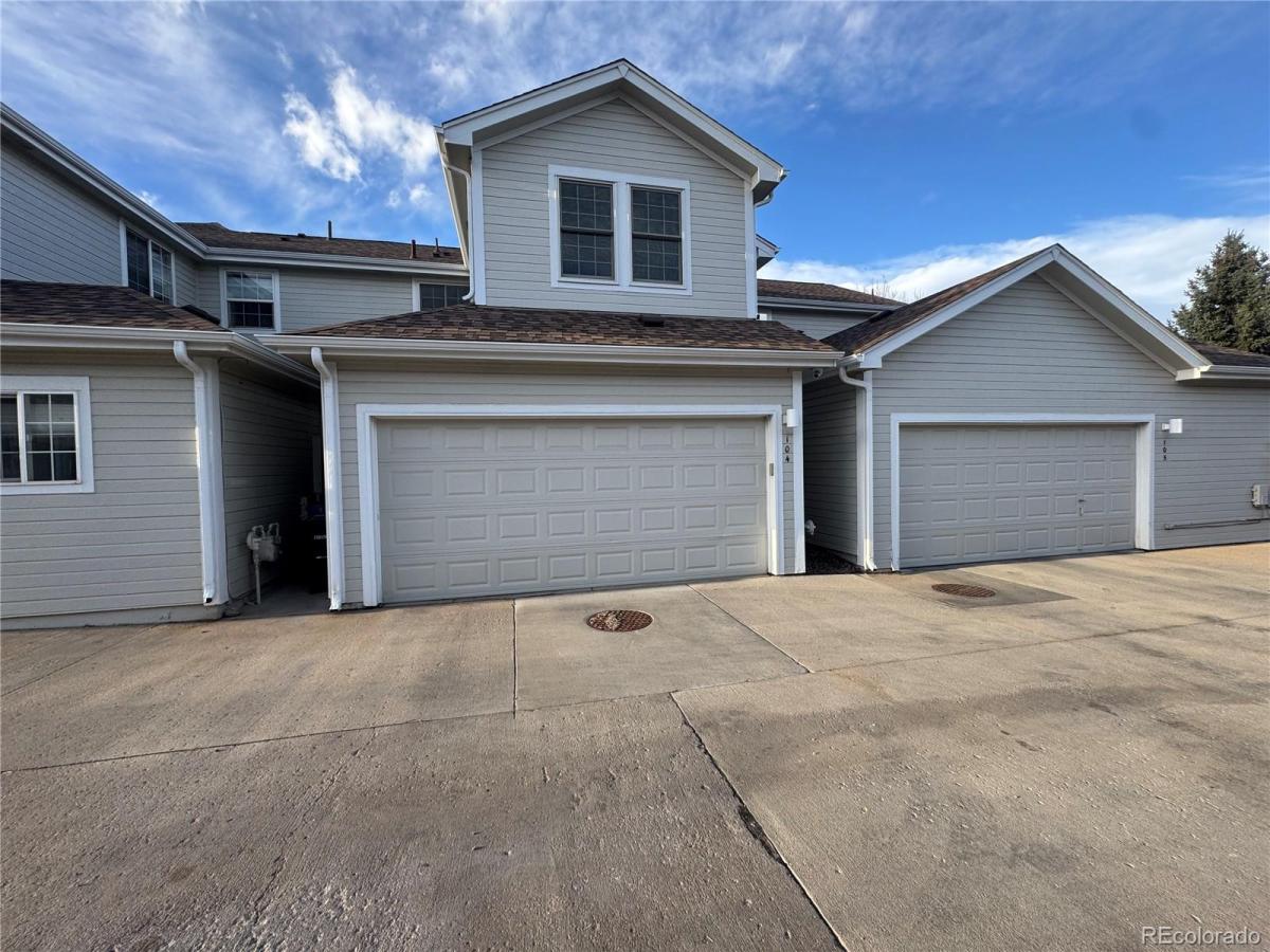 8300 Fairmount Drive #C104 Denver CO 80247 | MLS #REC4642591 MLS #REC4642591 image #0