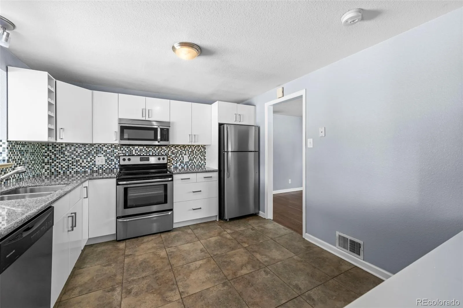 1361 S Tejon Street Denver CO 80223 MLS #REC4642617 06172026233627 1600 11