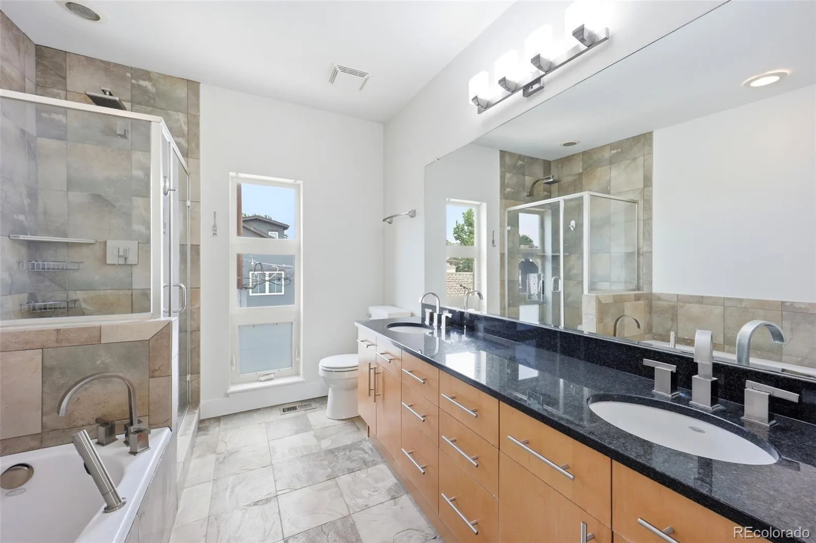 1743 W 33 Avenue Denver CO 80211 MLS #REC4643416 07152026075638 1600 22