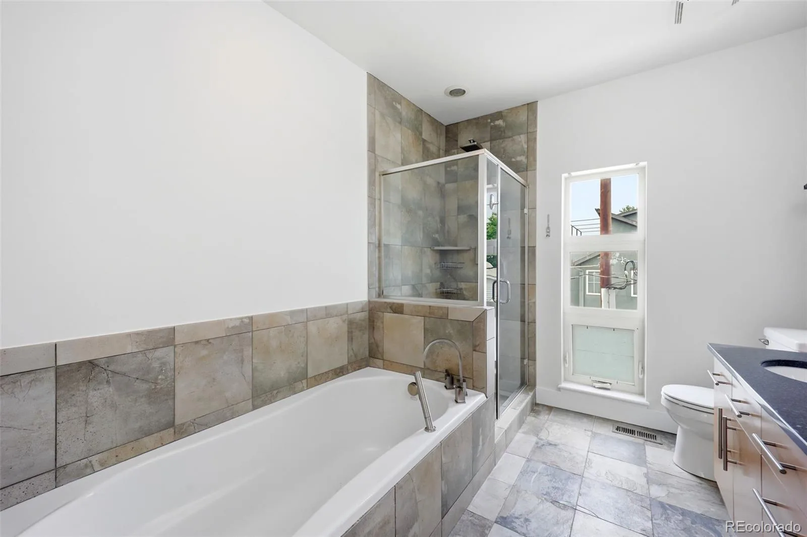 1743 W 33 Avenue Denver CO 80211 MLS #REC4643416 07152026075638 1600 23