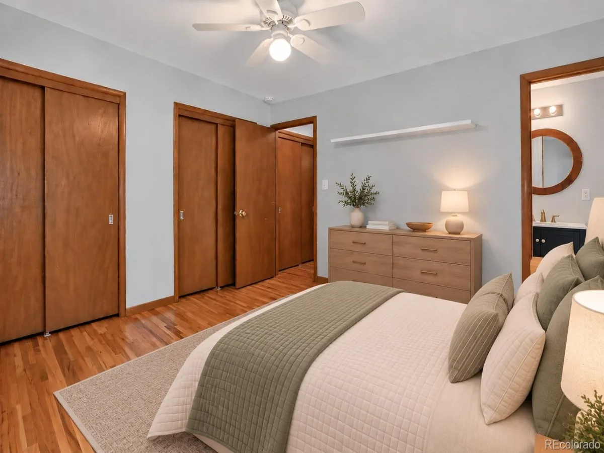 336 Oakland Street Aurora CO 80010 | MLS #REC4644733 09242026225207 1200 17