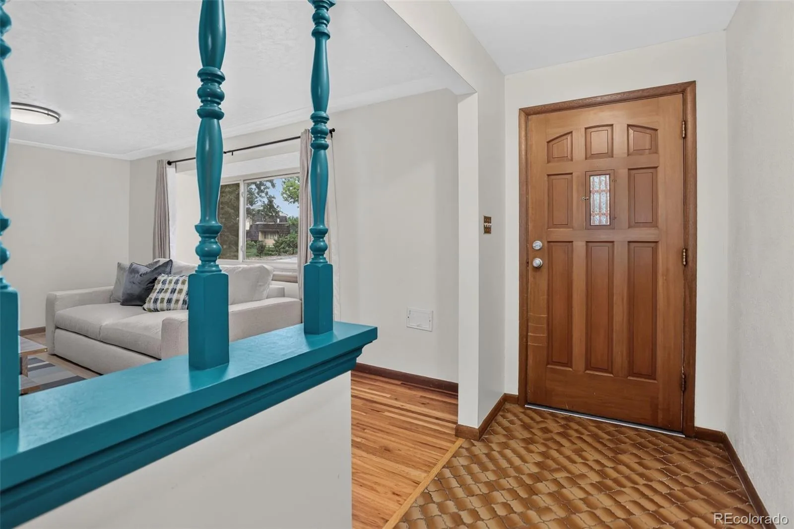 336 Oakland Street Aurora CO 80010 | MLS #REC4644733 09242026225207 1600 2