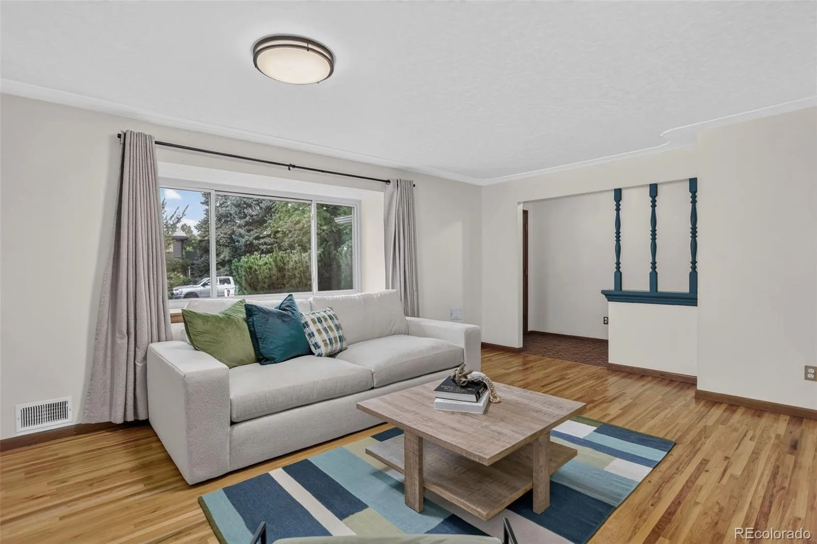 336 Oakland Street Aurora CO 80010 | MLS #REC4644733 09242026225207 1600 4