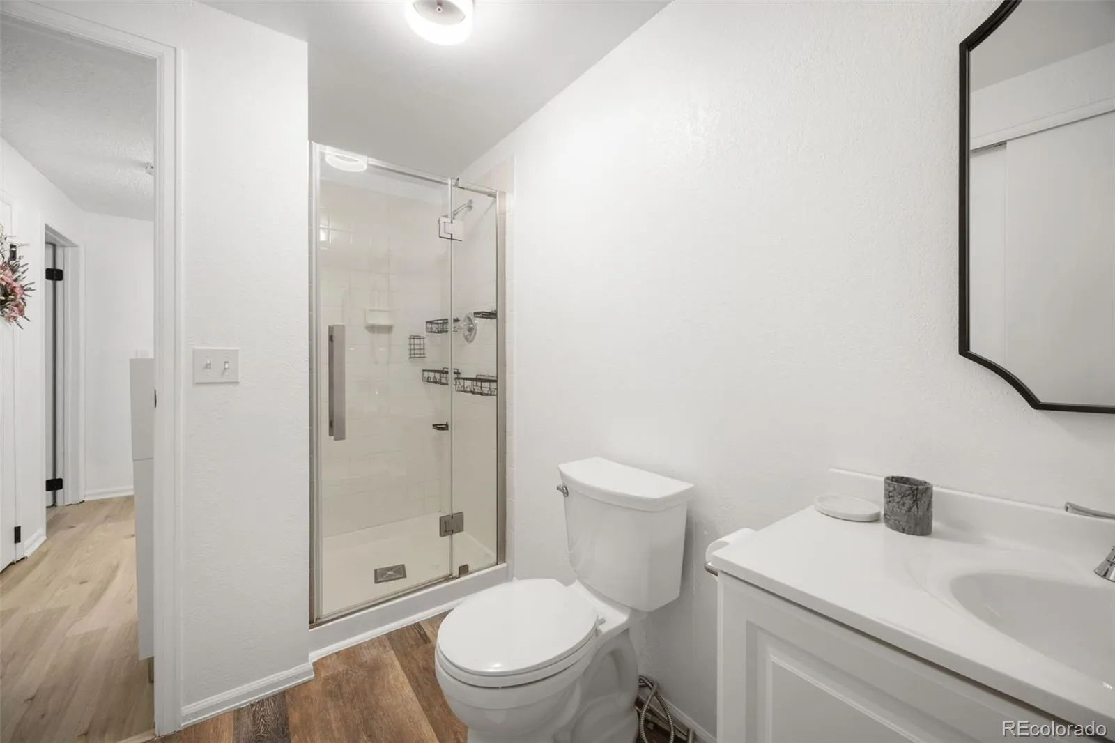 04102026152405 1600 21