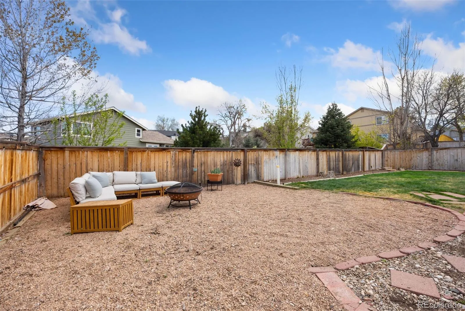 04102026152405 1600 30