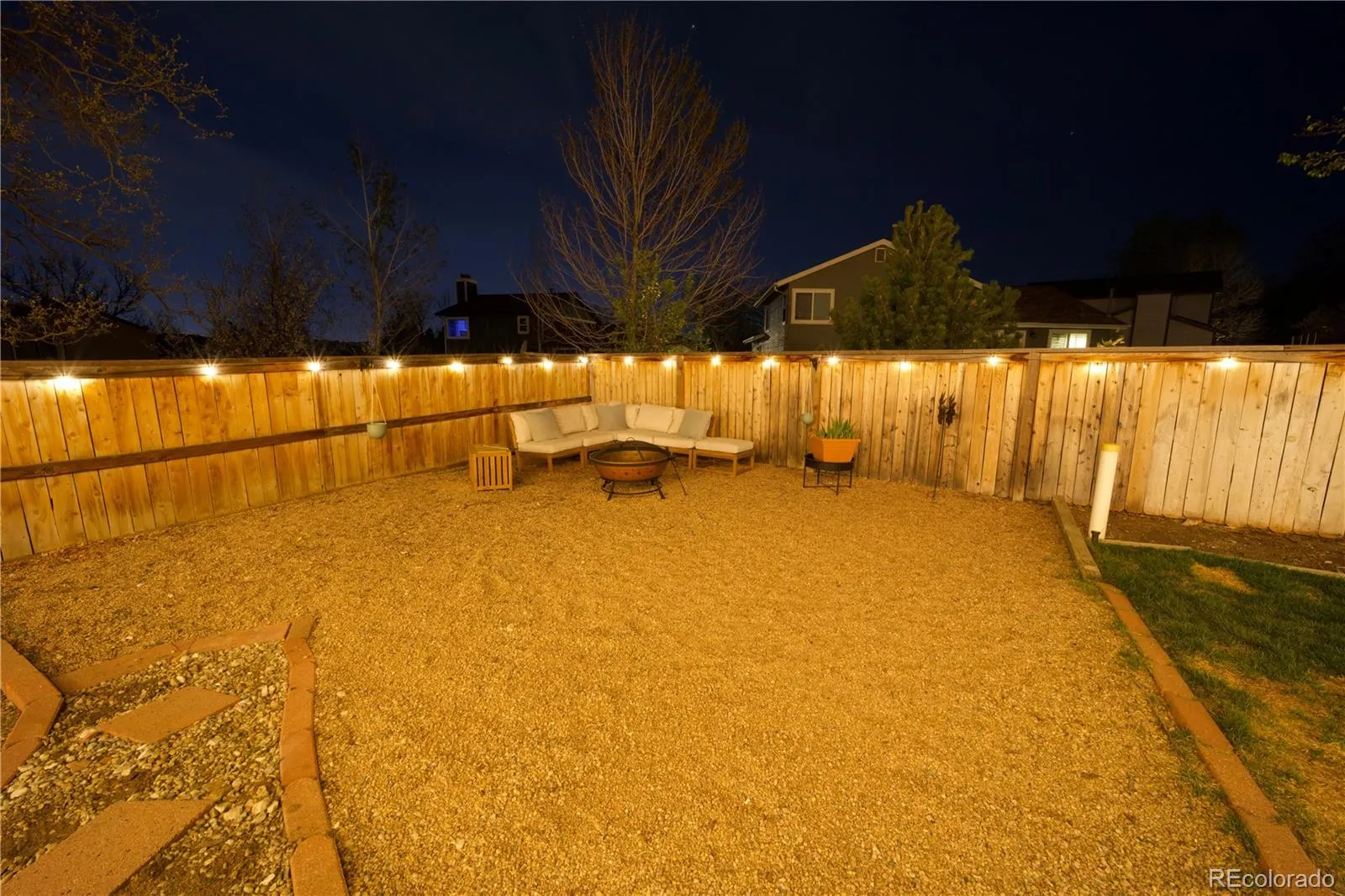 04102026152405 1600 31