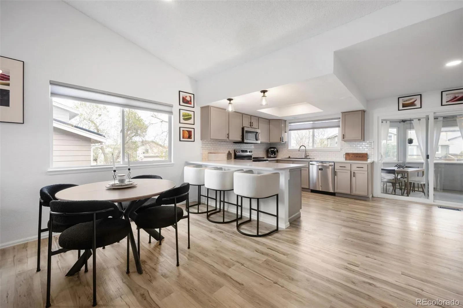 04102026152405 1600 5