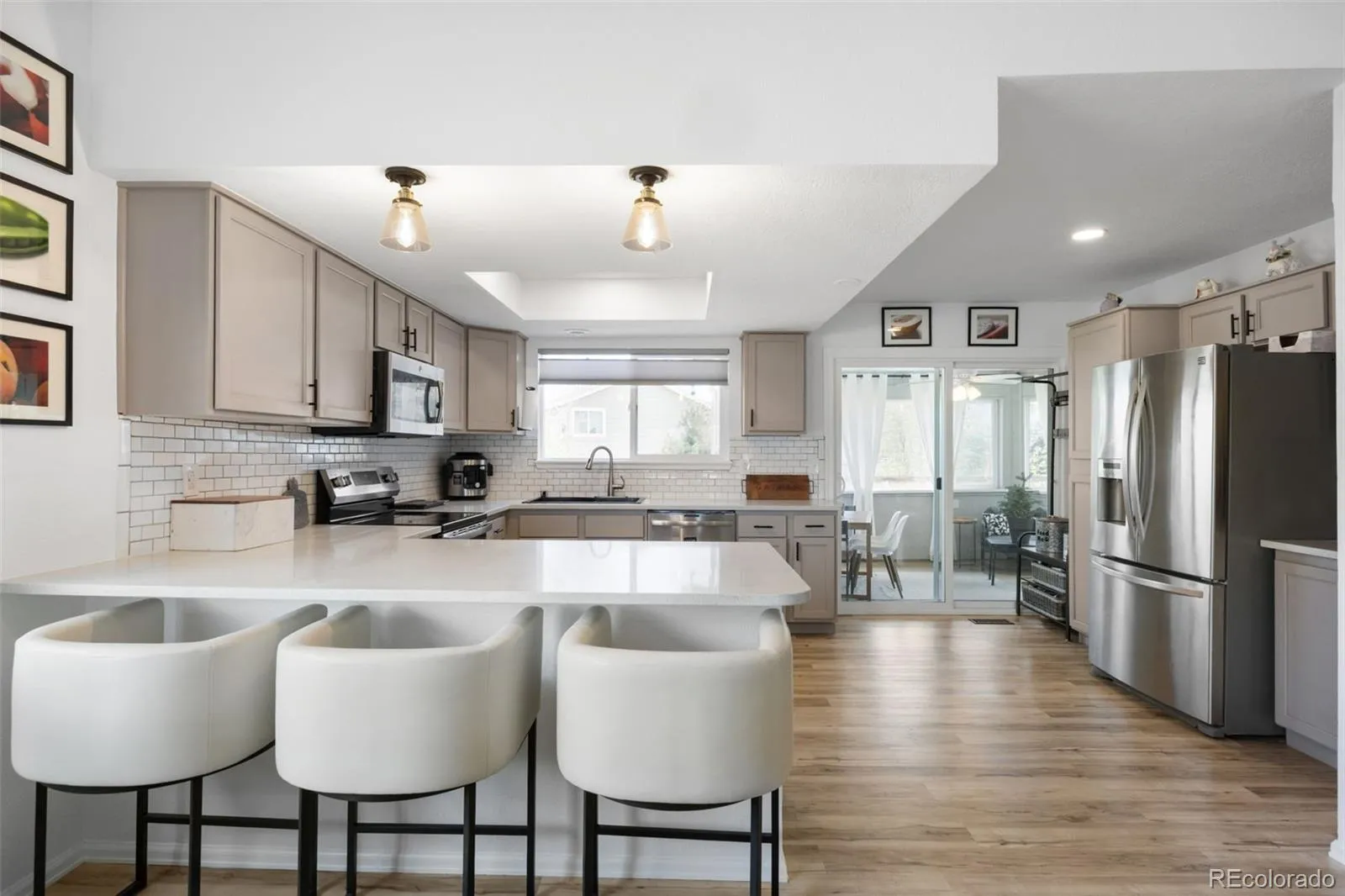 04102026152405 1600 8