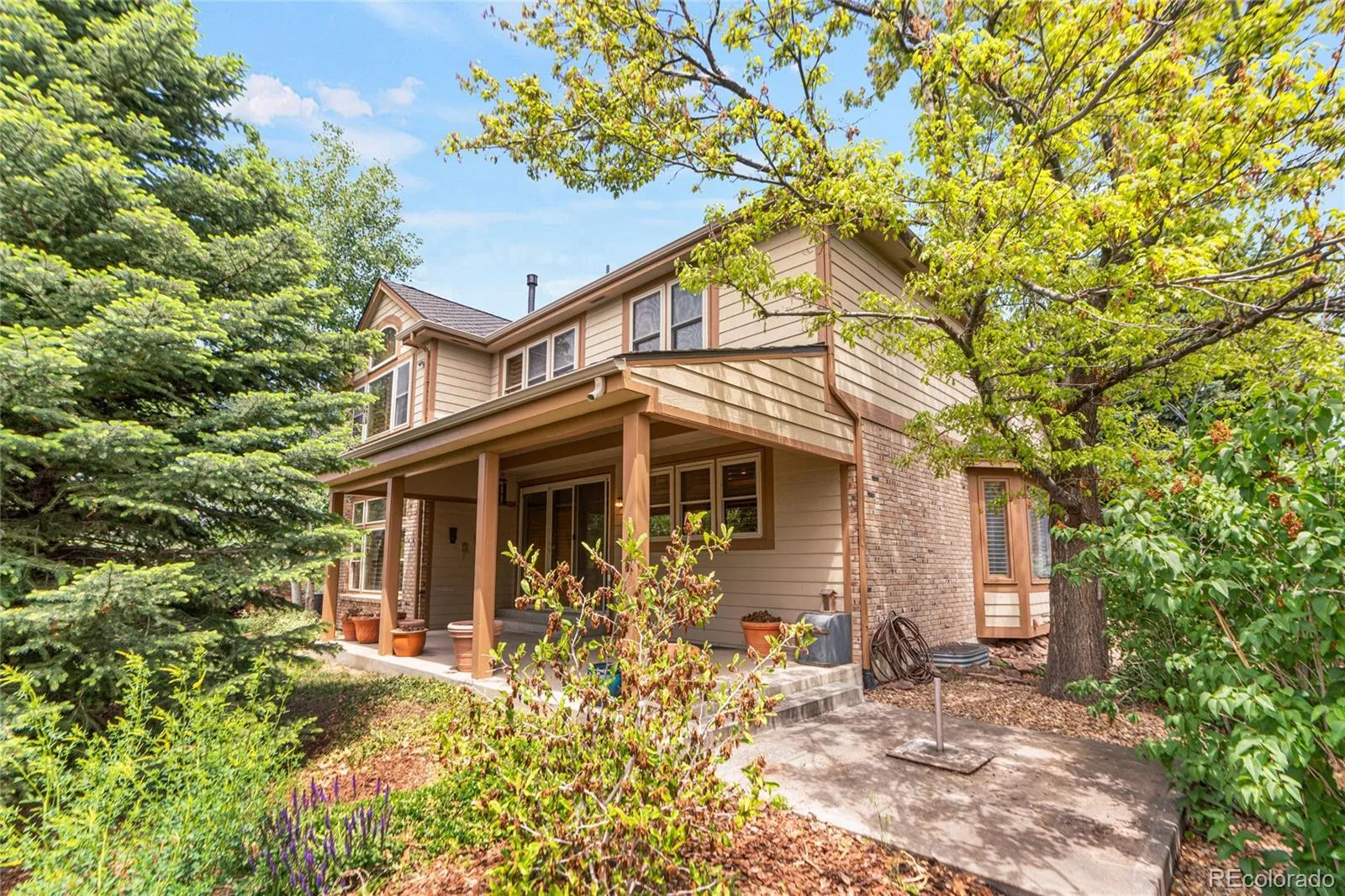 5449 S Idalia Way Centennial CO 80015 MLS #REC4645478 05242026052320 1600 32