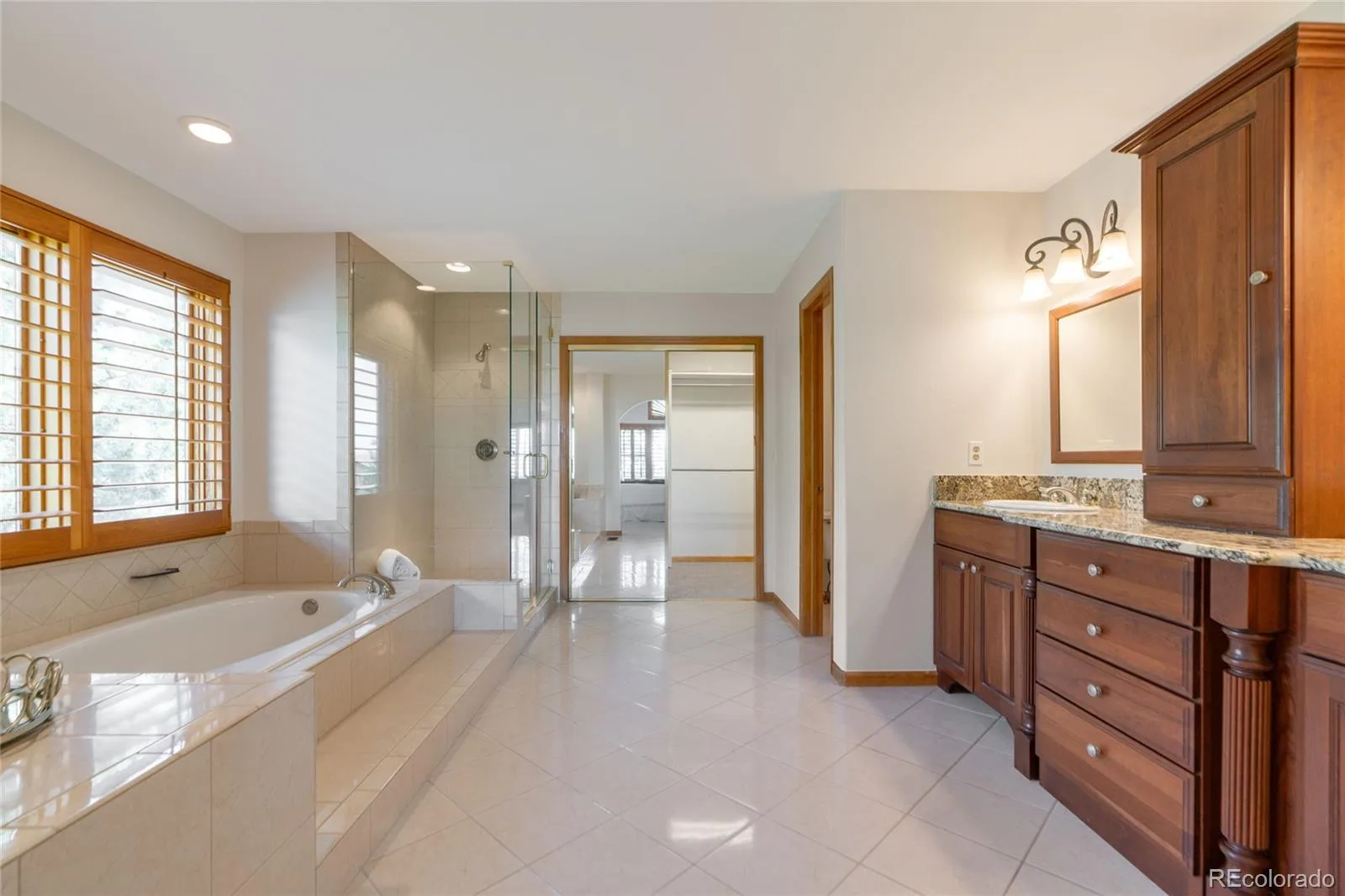 5449 S Idalia Way Centennial CO 80015 MLS #REC4645478 06092026000800 1600 28