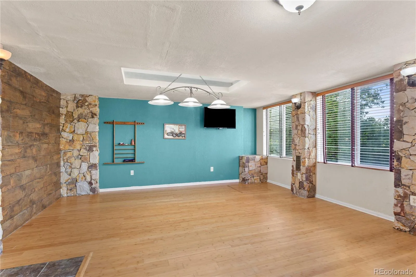 2891 Canyon Crest Drive Highlands Ranch CO 80126 MLS #REC4645513 06252026225050 1600 29