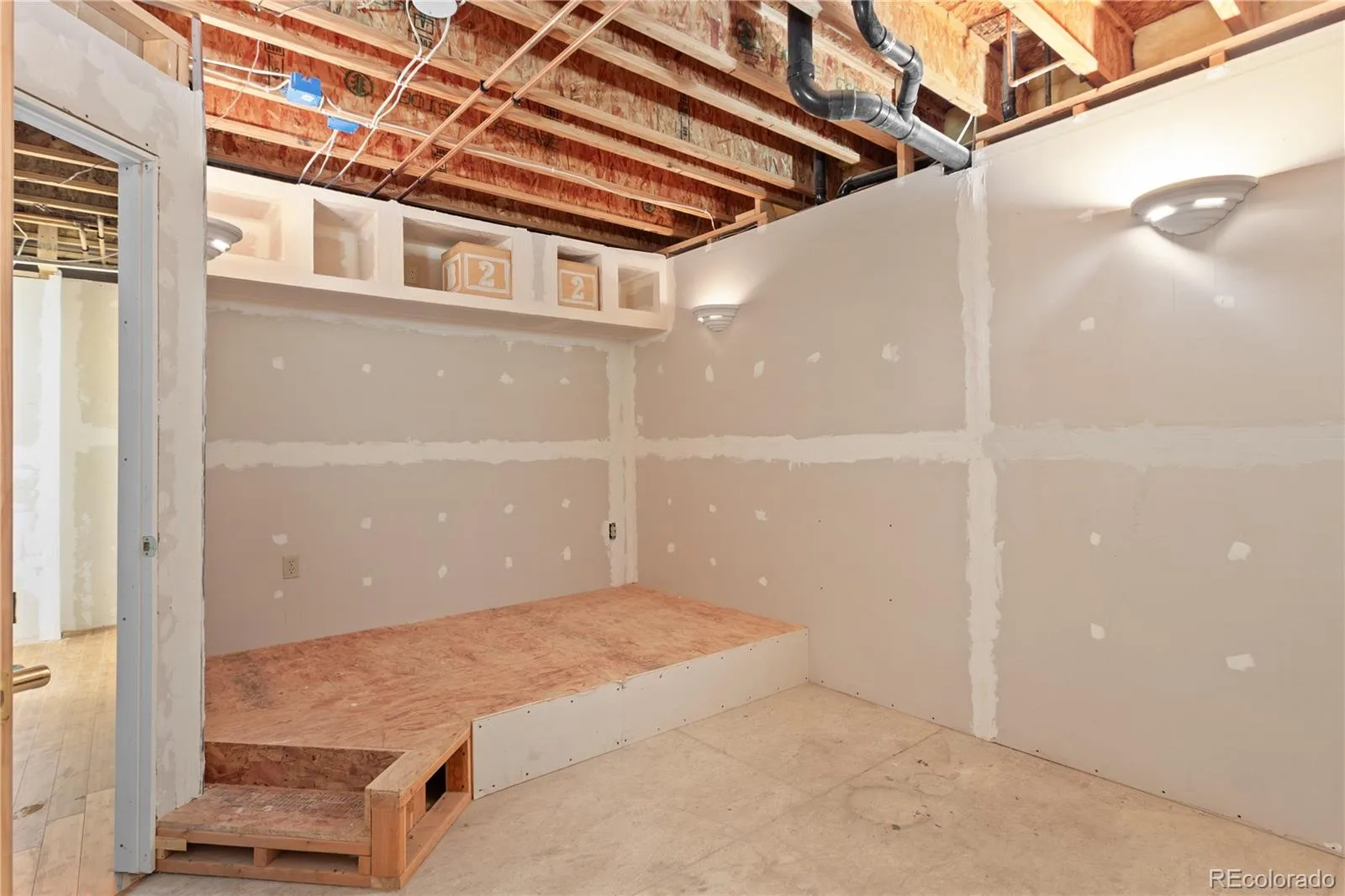 2891 Canyon Crest Drive Highlands Ranch CO 80126 MLS #REC4645513 06252026225050 1600 33