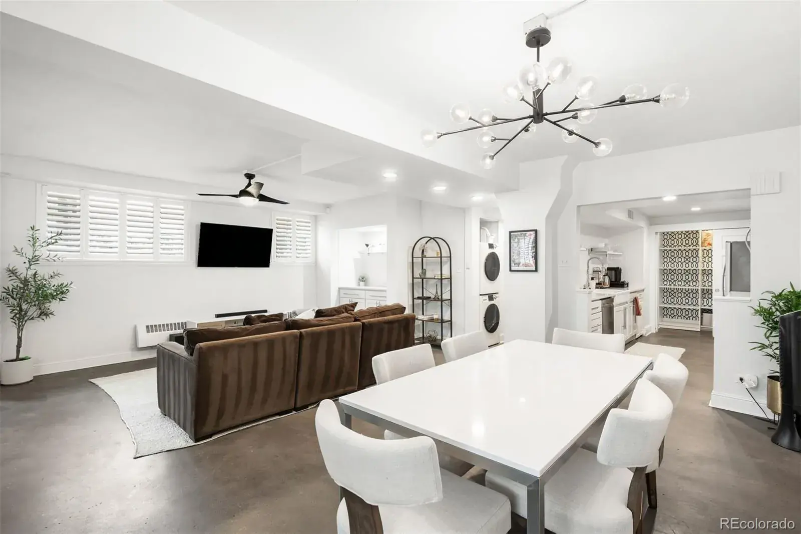 11192025010227 1600 4