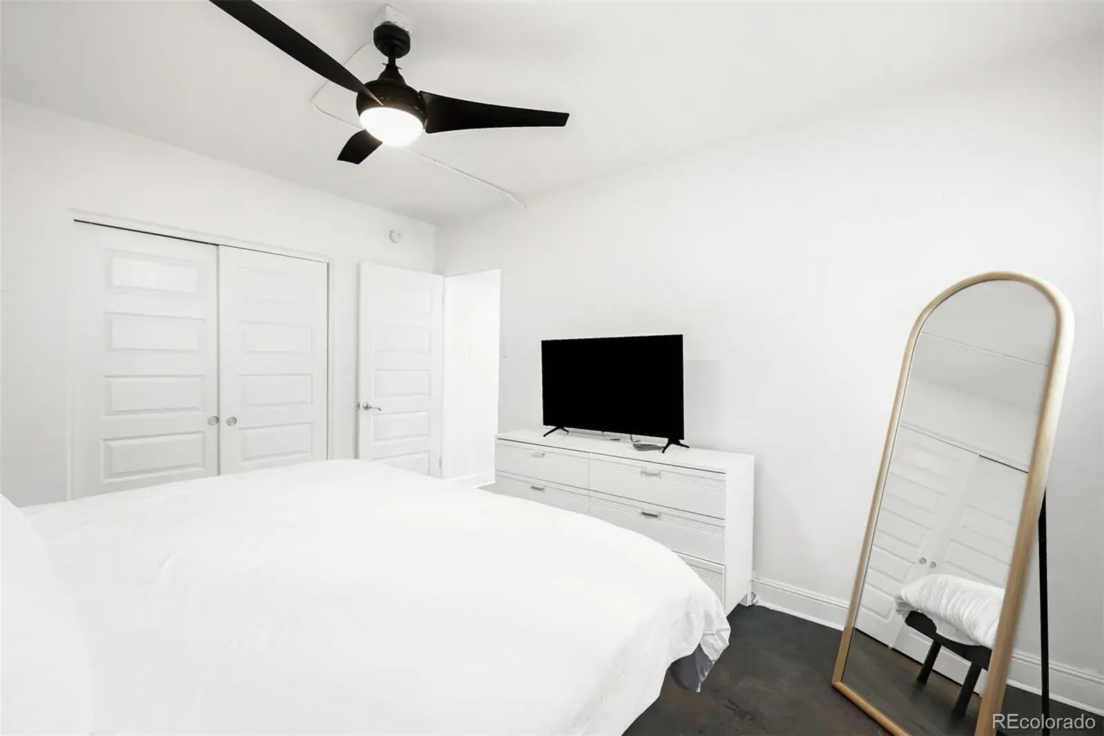 11192025010227 1600 8