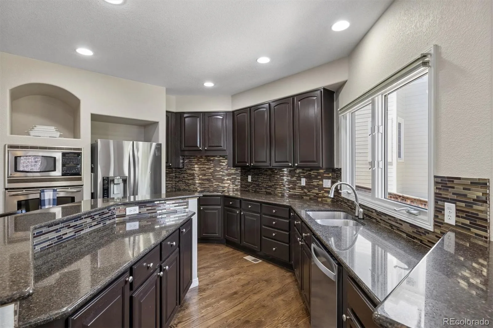10955 Puma Cliff Lone Tree CO 80124 MLS #REC4646813 07092026011608 1600 6