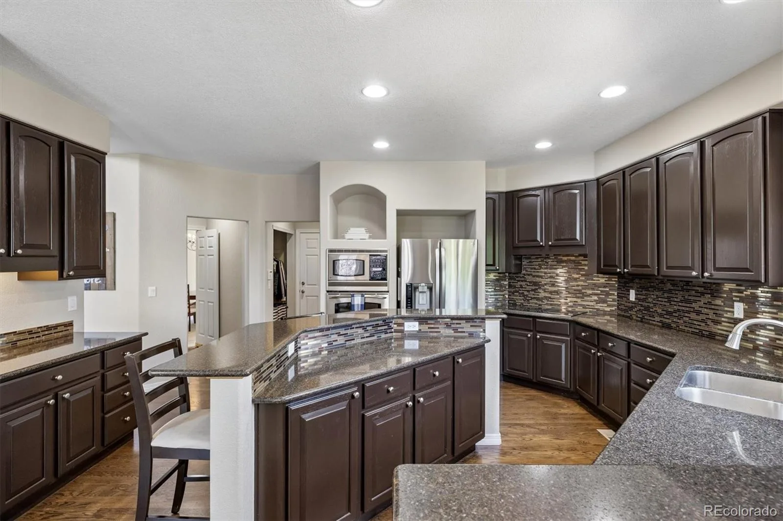 10955 Puma Cliff Lone Tree CO 80124 MLS #REC4646813 07092026011608 1600 8