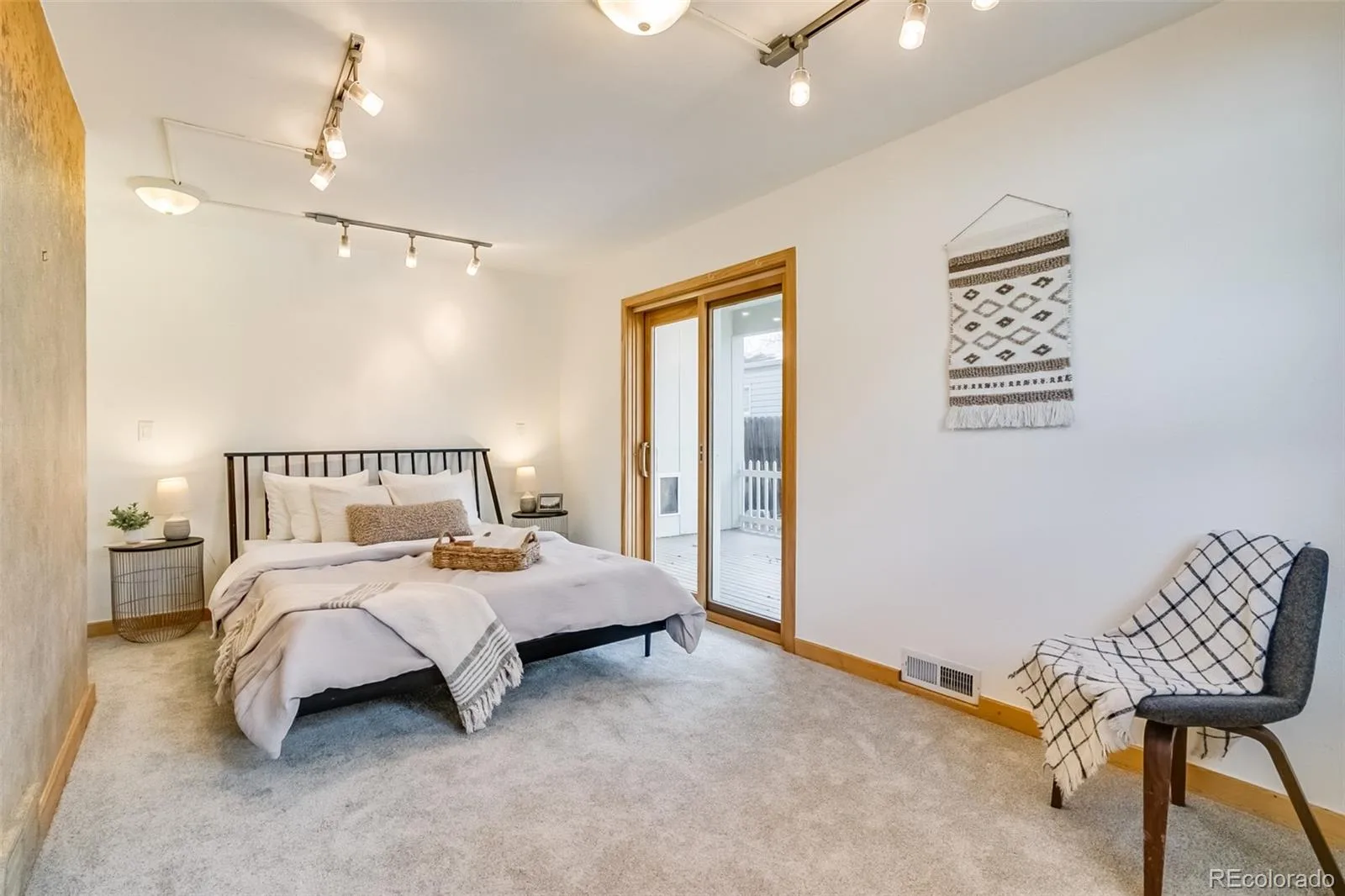 1385 S Hudson Street Denver CO 80222 MLS #REC4650165 07092026180404 1600 19
