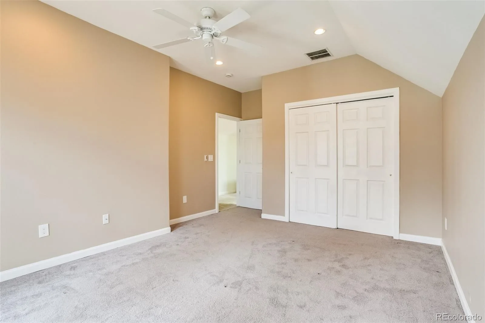 1385 S Hudson Street Denver CO 80222 MLS #REC4650165 07092026180404 1600 28