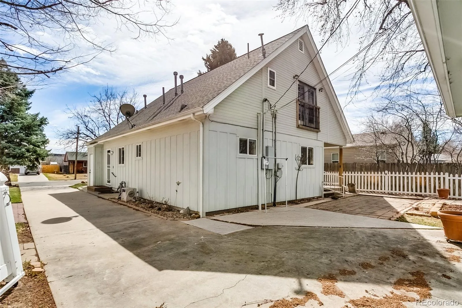 1385 S Hudson Street Denver CO 80222 MLS #REC4650165 07092026180404 1600 37