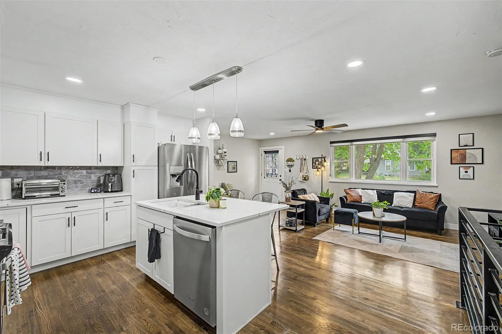 100 Xavier Street Denver CO 80219 MLS #REC4651351 06262026183651 1600 21