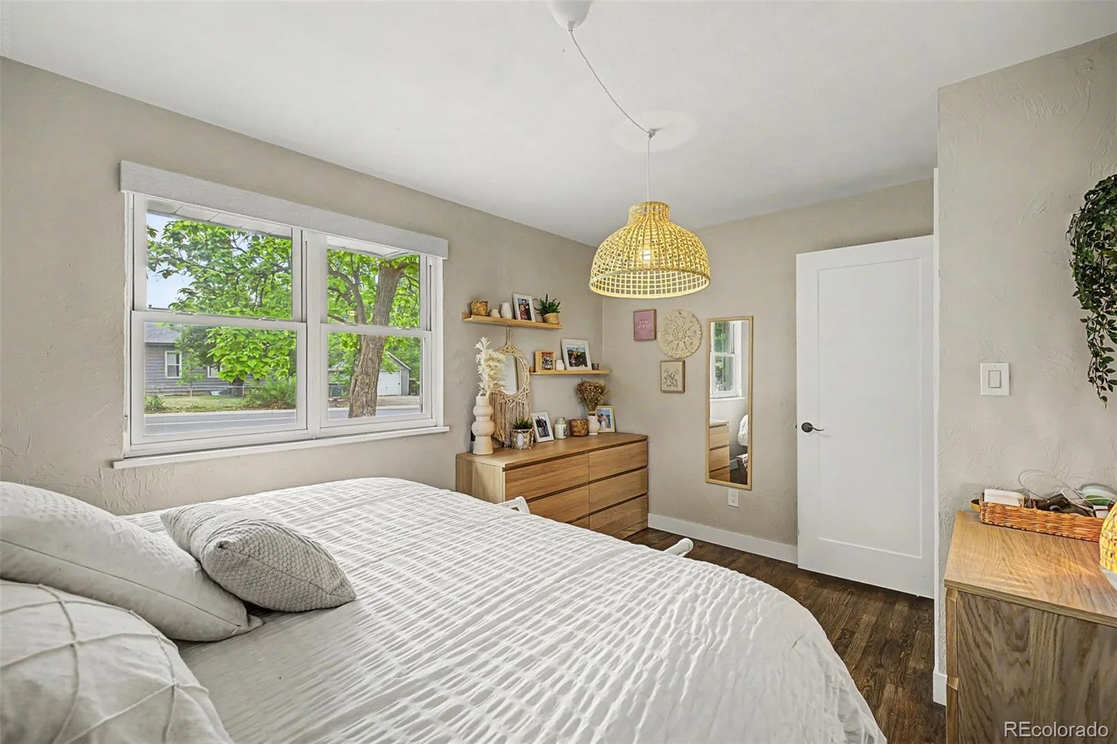 100 Xavier Street Denver CO 80219 MLS #REC4651351 06262026183651 1600 25