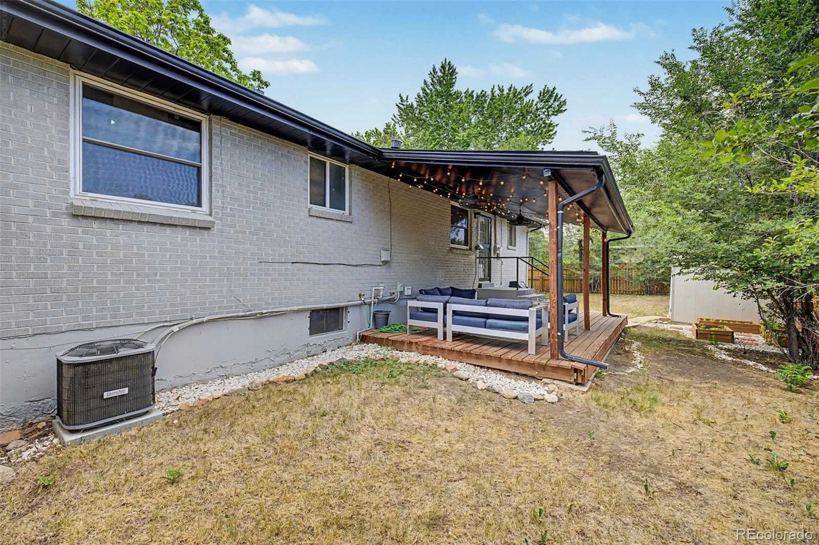 100 Xavier Street Denver CO 80219 MLS #REC4651351 06262026183651 1600 44