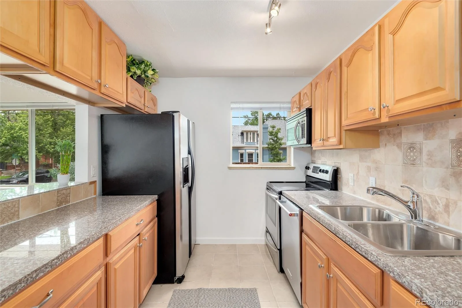 1800 S Clarkson Street Denver CO 80210 MLS #REC4651988 06092026000745 1600 14