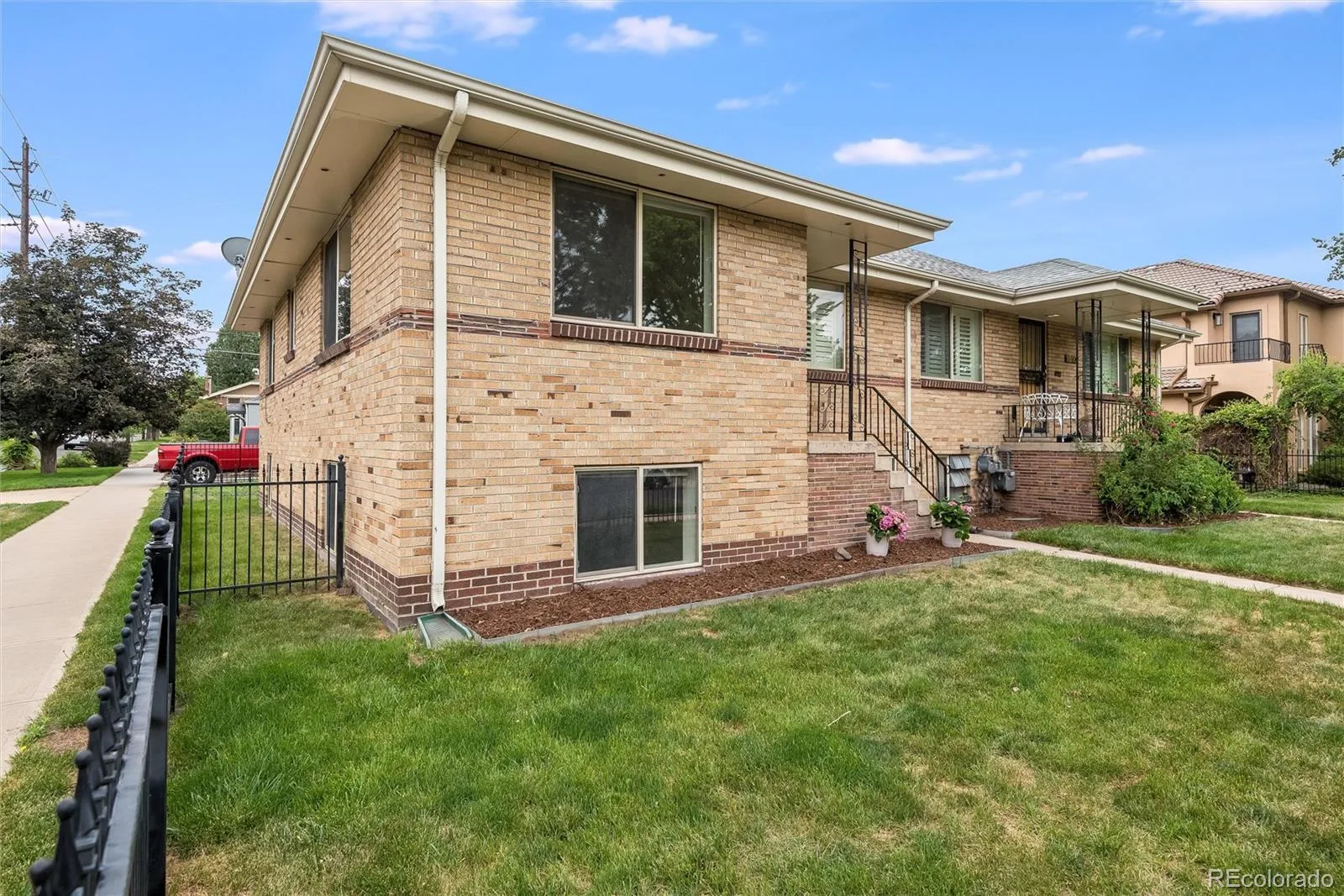 1800 S Clarkson Street Denver CO 80210 MLS #REC4651988 06092026000745 1600 2