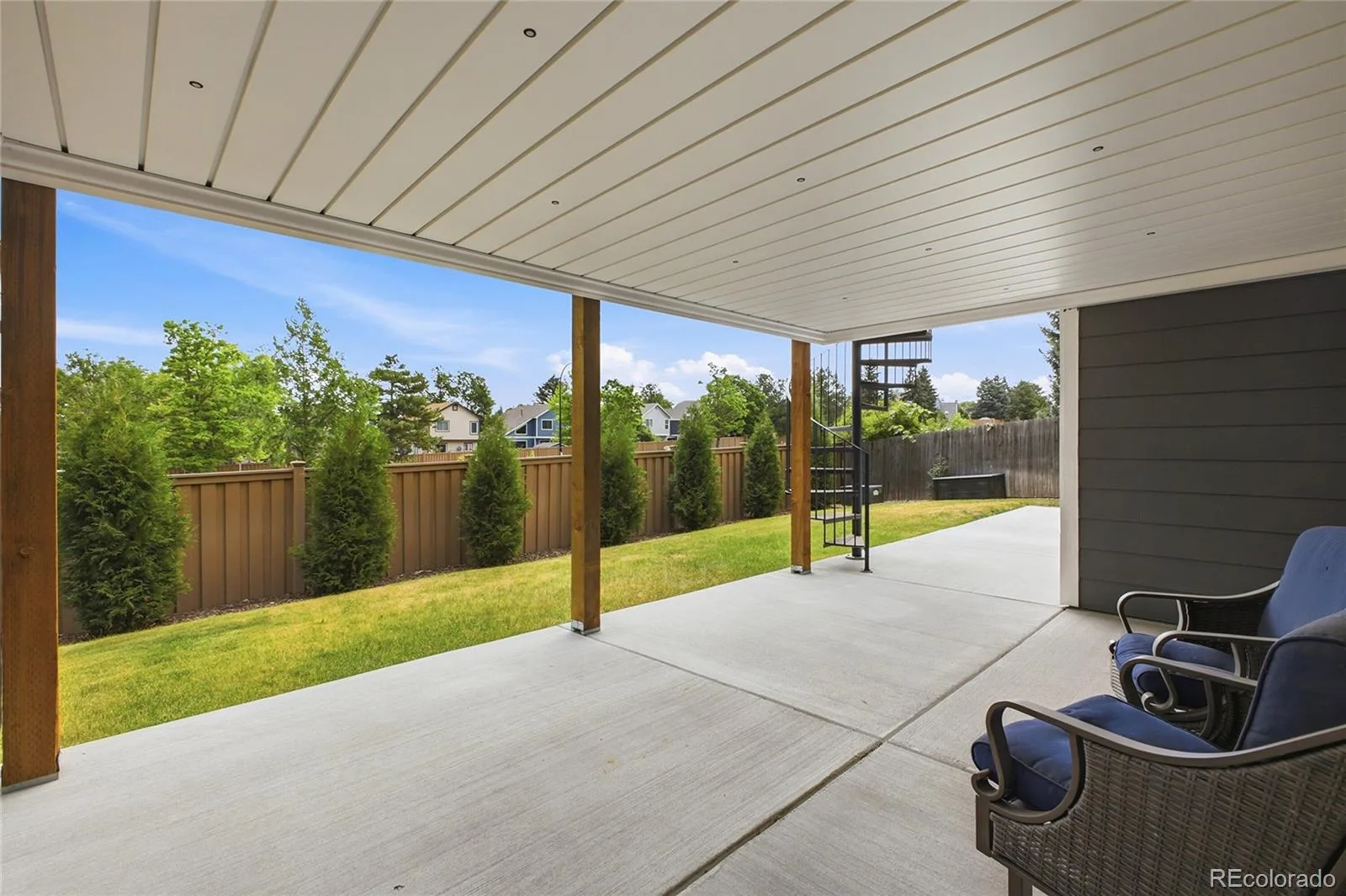 6717 Millstone Street Littleton CO 80130 MLS #REC4652244 07132026160420 1600 47