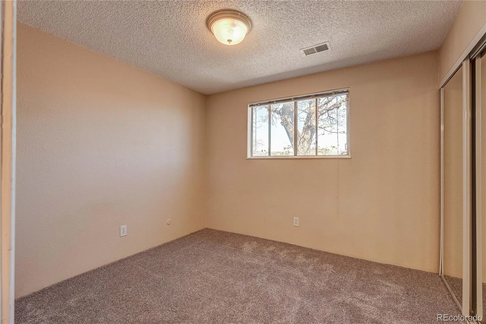 16359 W 10th Avenue #W5 Golden CO 80401 MLS #REC4654634 05192026202640 1600 16