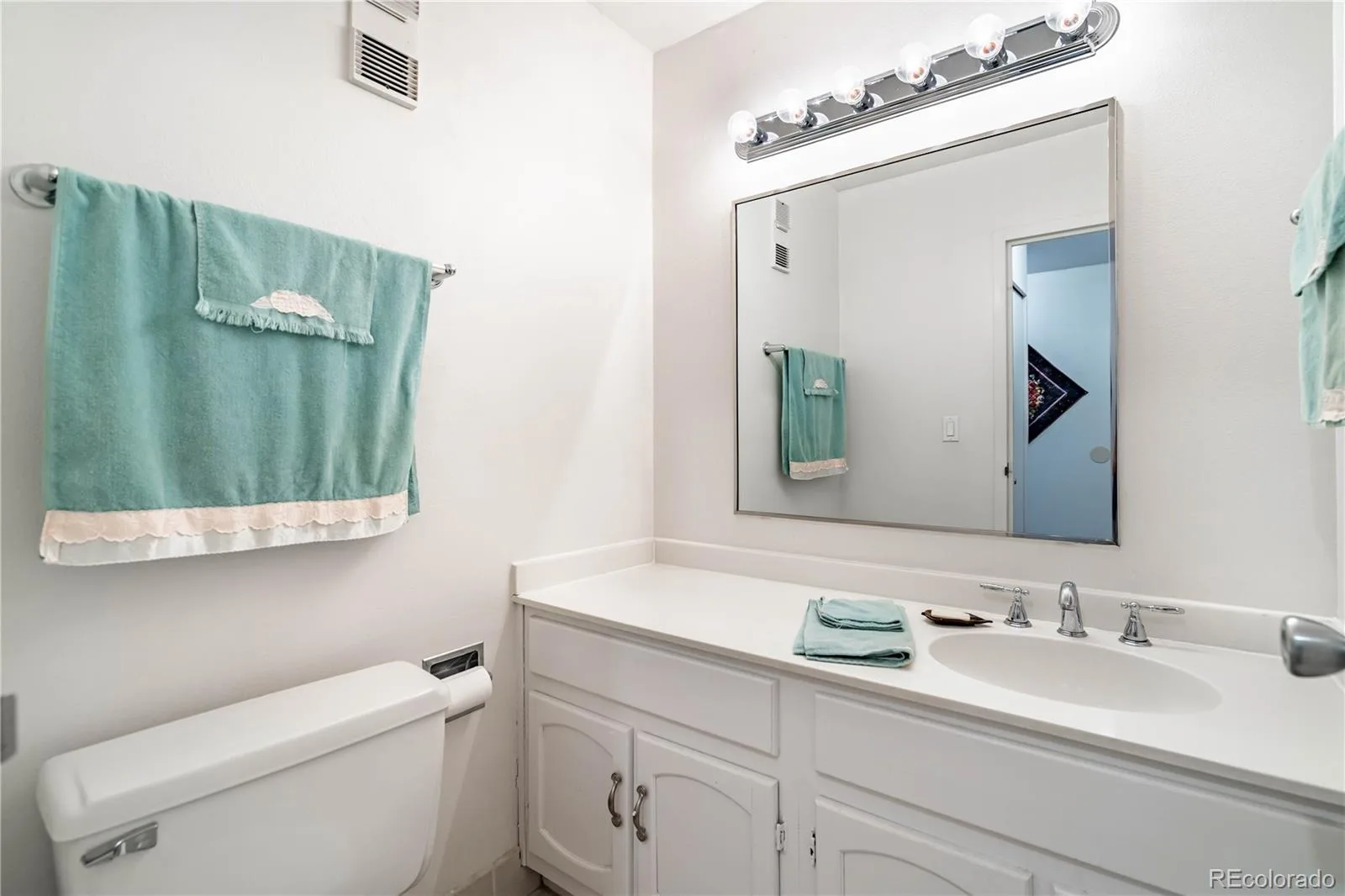 1625 Larimer Street #1608 Denver CO 80202 | MLS #REC4655034 10092026230320 1600 4