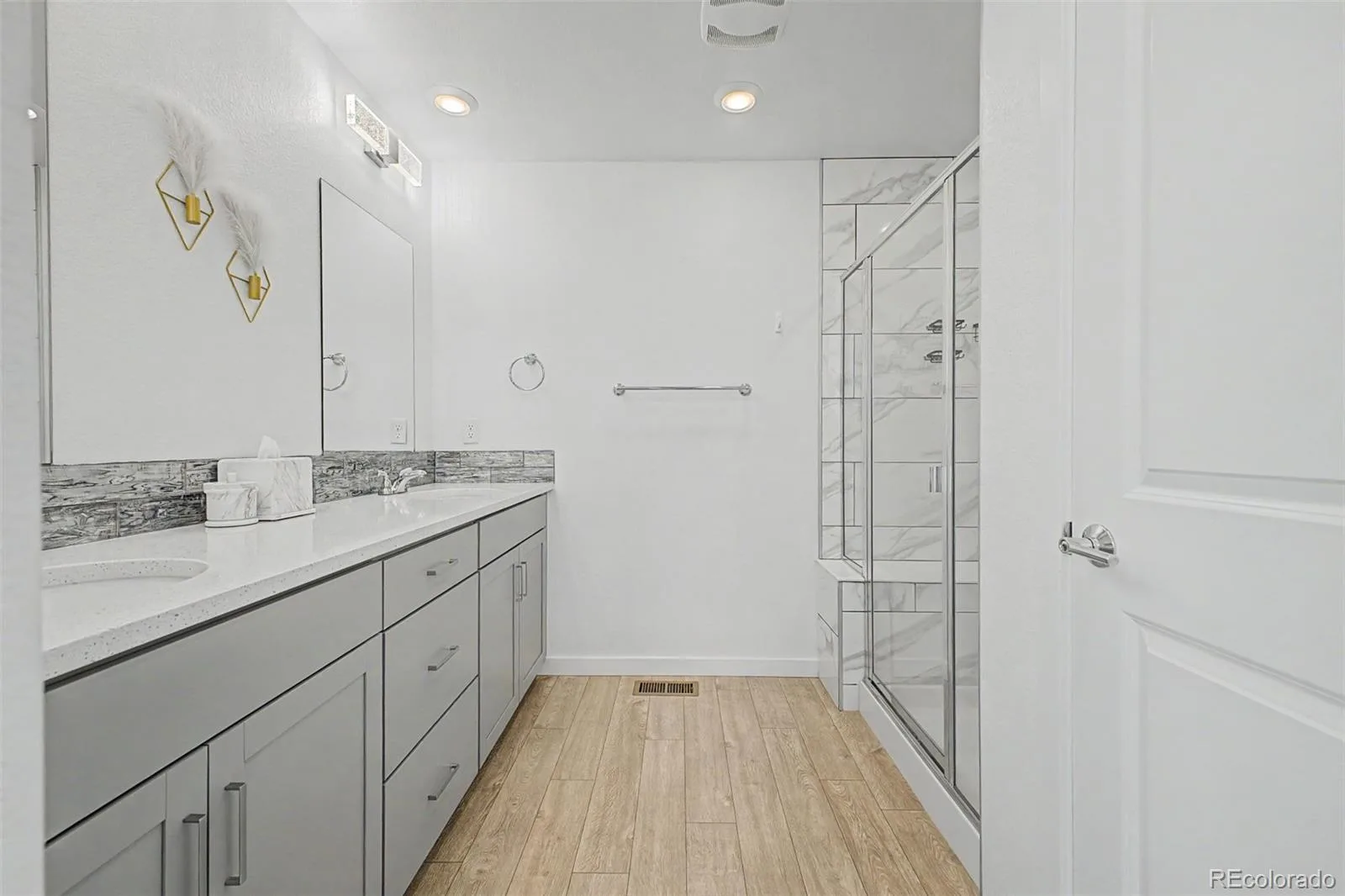 1661 W 67th Circle Denver CO 80221 | MLS #REC4658655 08272026182414 1600 25