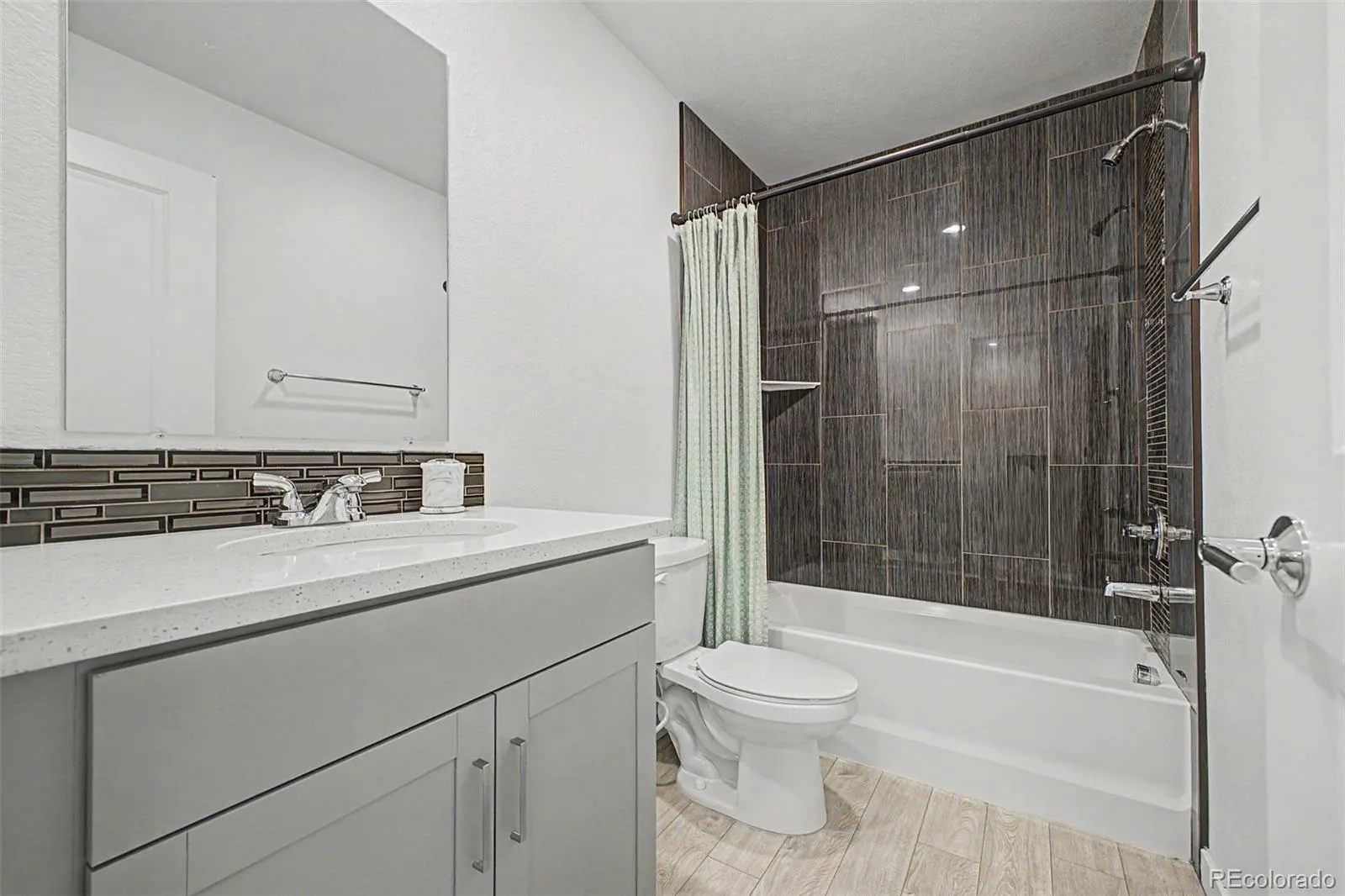 1661 W 67th Circle Denver CO 80221 | MLS #REC4658655 08272026182414 1600 30