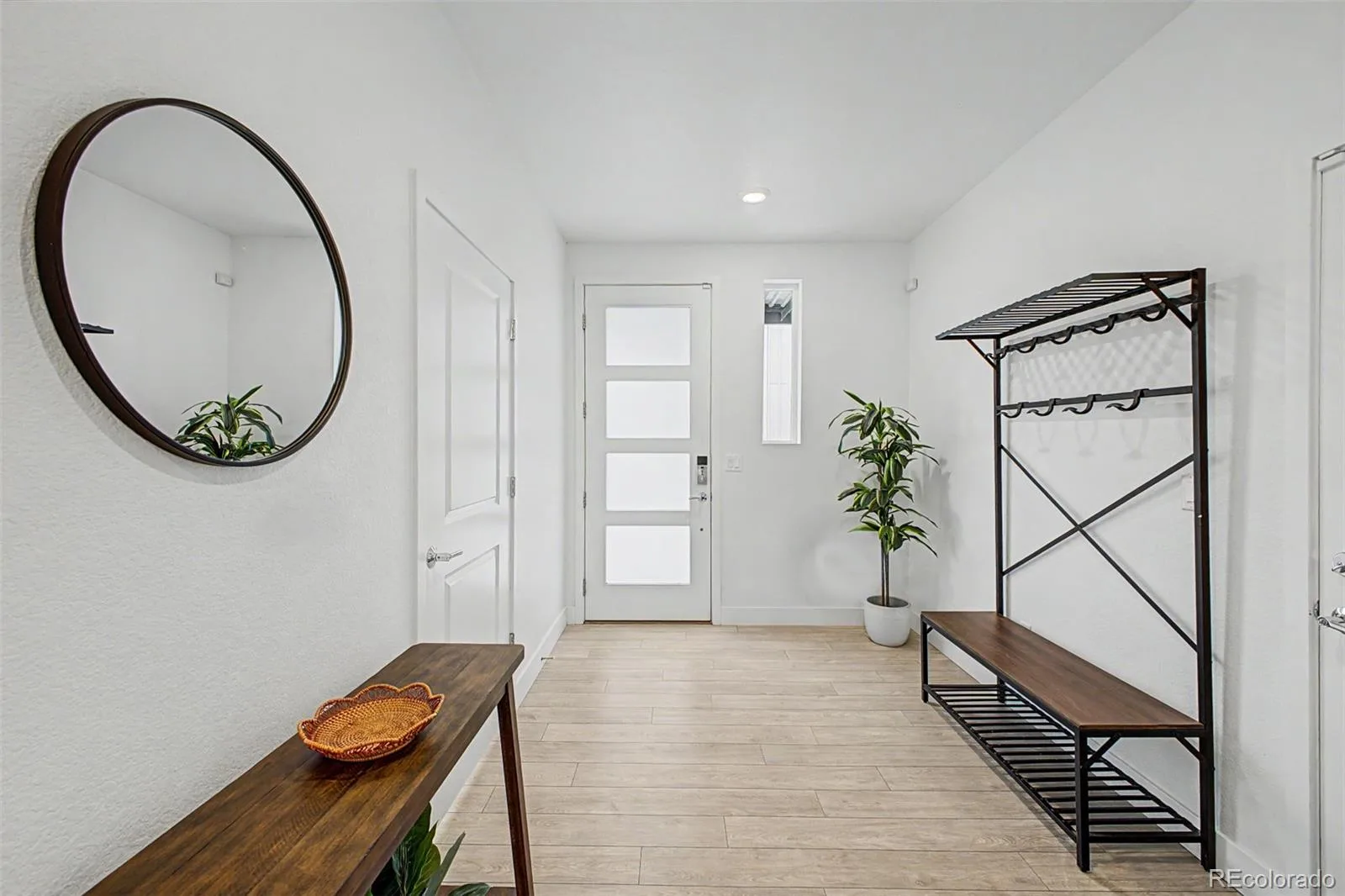 1661 W 67th Circle Denver CO 80221 | MLS #REC4658655 08272026182414 1600 41