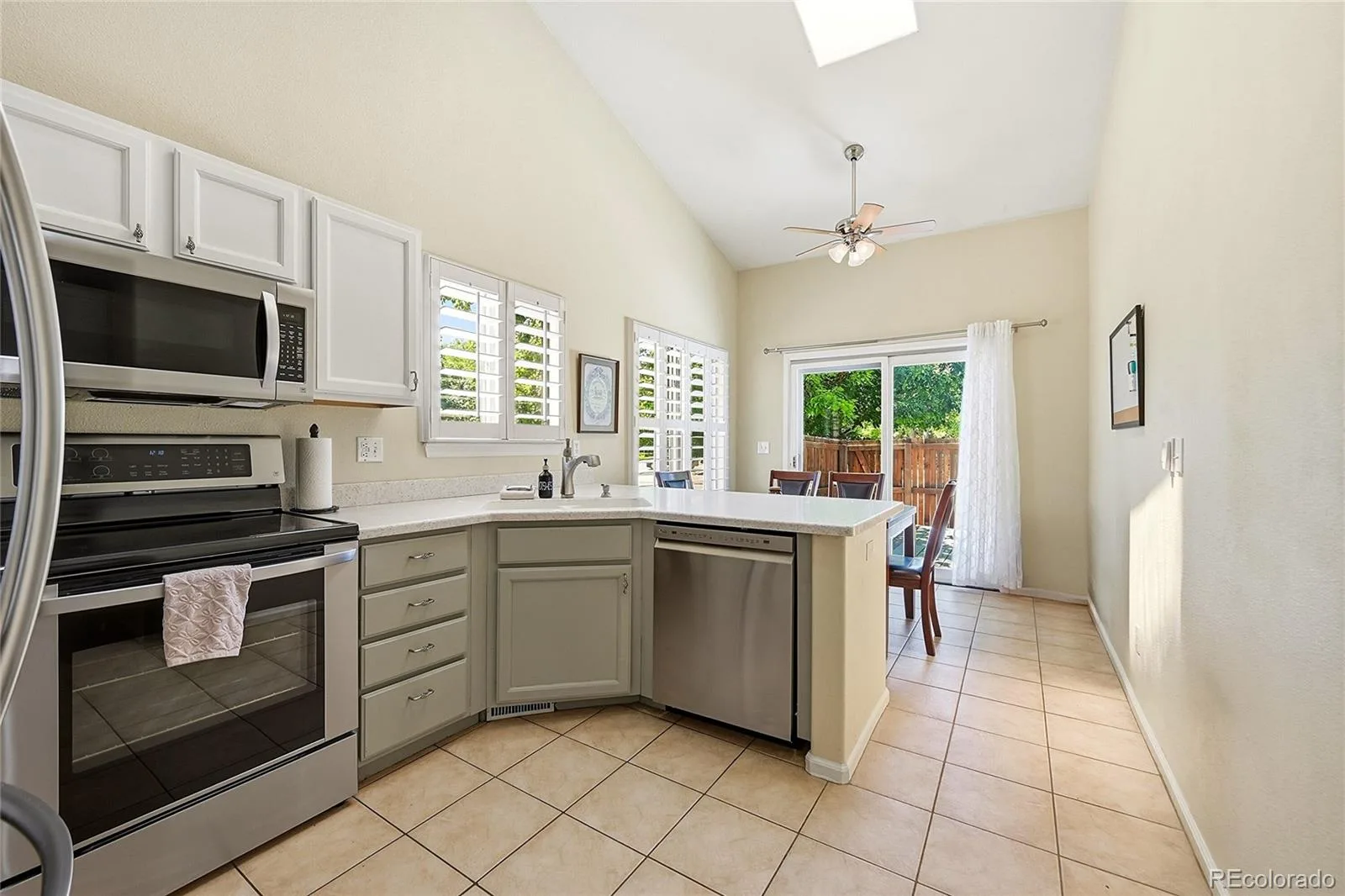 9611 W Chatfield Avenue #A Littleton CO 80128 | MLS #REC4658665 07272026170957 1600 7