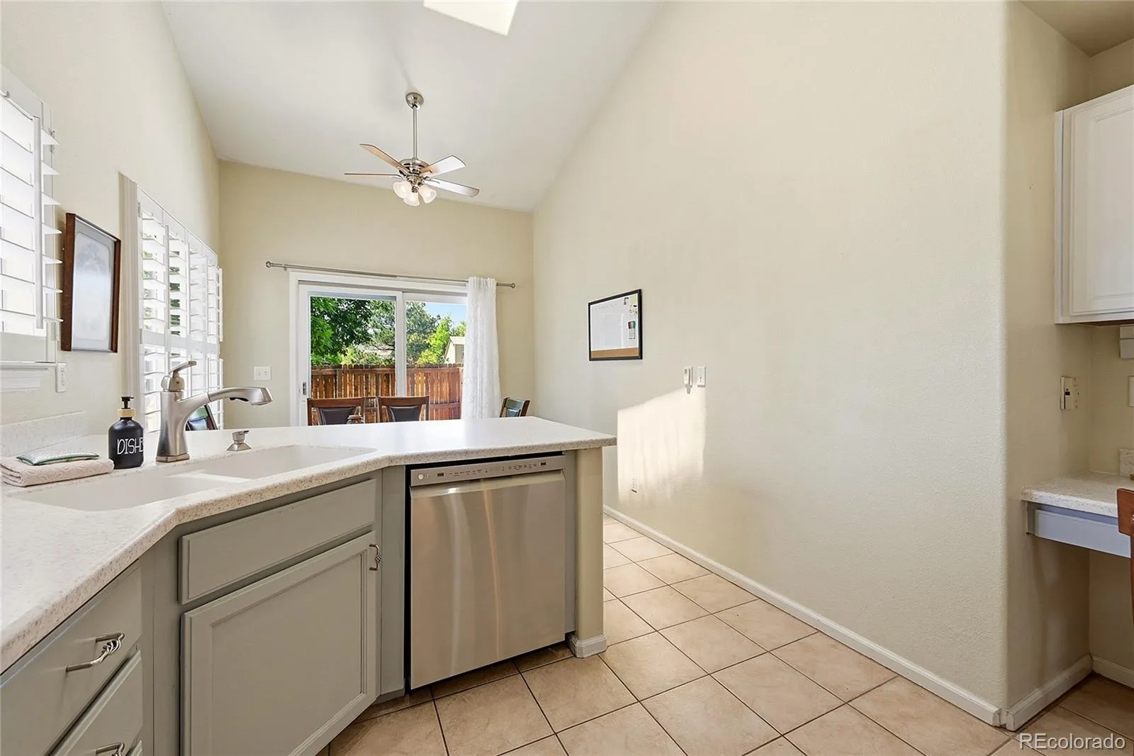 9611 W Chatfield Avenue #A Littleton CO 80128 | MLS #REC4658665 07272026170957 1600 9