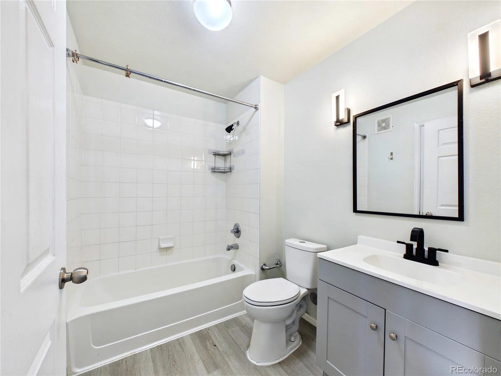 3890 S Dayton Street #107 Aurora CO 80014 | MLS #REC4659812 08192026145616 1600 18