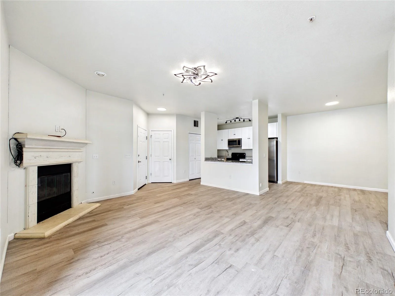 3890 S Dayton Street #107 Aurora CO 80014 | MLS #REC4659812 08192026145616 1600 6