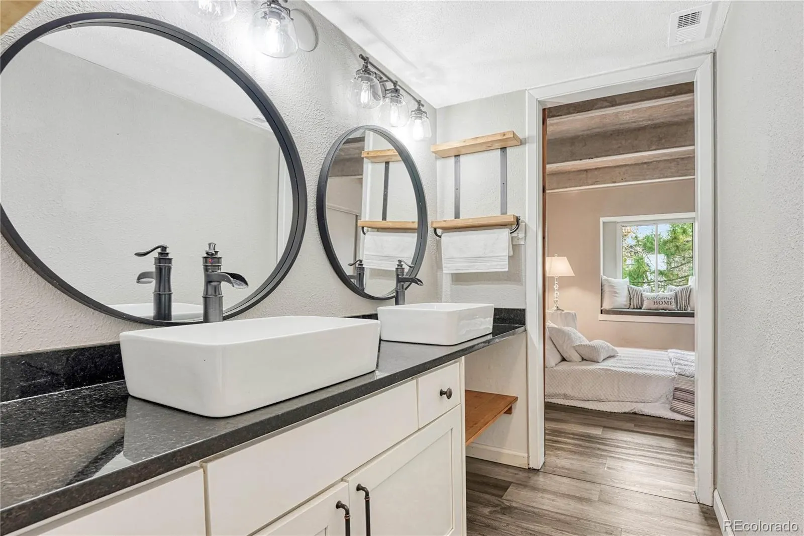 2525 S Dayton Way #2209 #2200 Denver CO 80231 MLS #REC4660563 04252026230358 1600 23