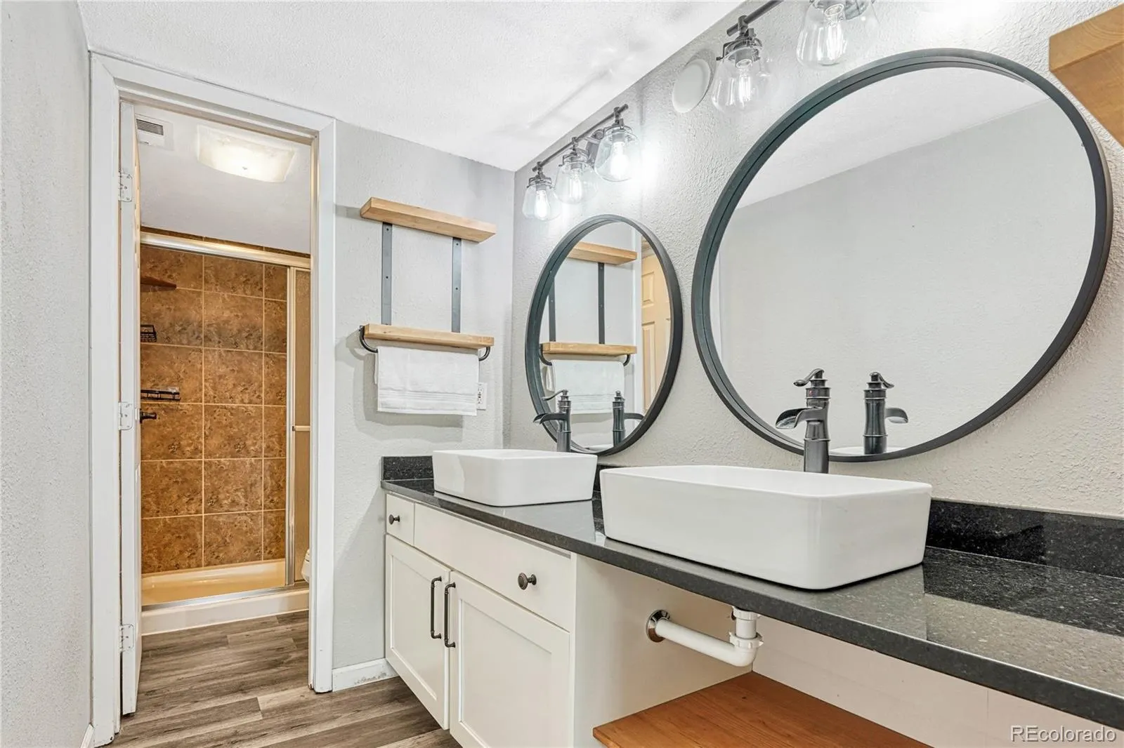 2525 S Dayton Way #2209 #2200 Denver CO 80231 MLS #REC4660563 04252026230358 1600 24