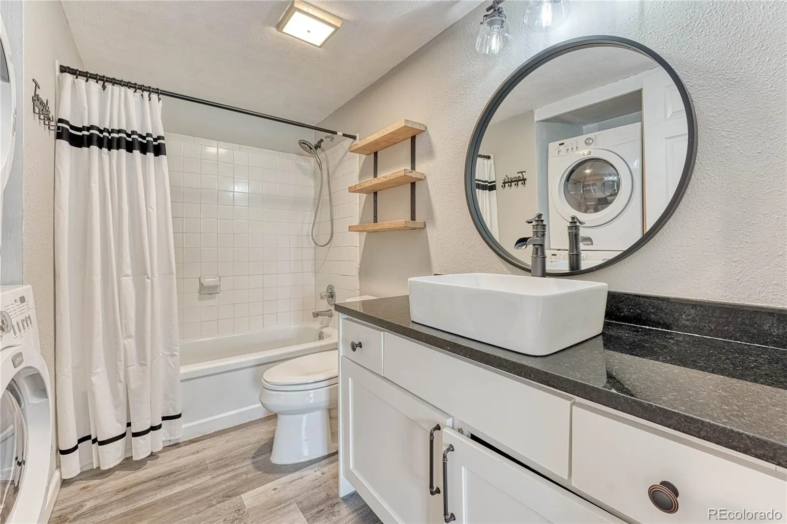 2525 S Dayton Way #2209 #2200 Denver CO 80231 MLS #REC4660563 04252026230358 1600 29