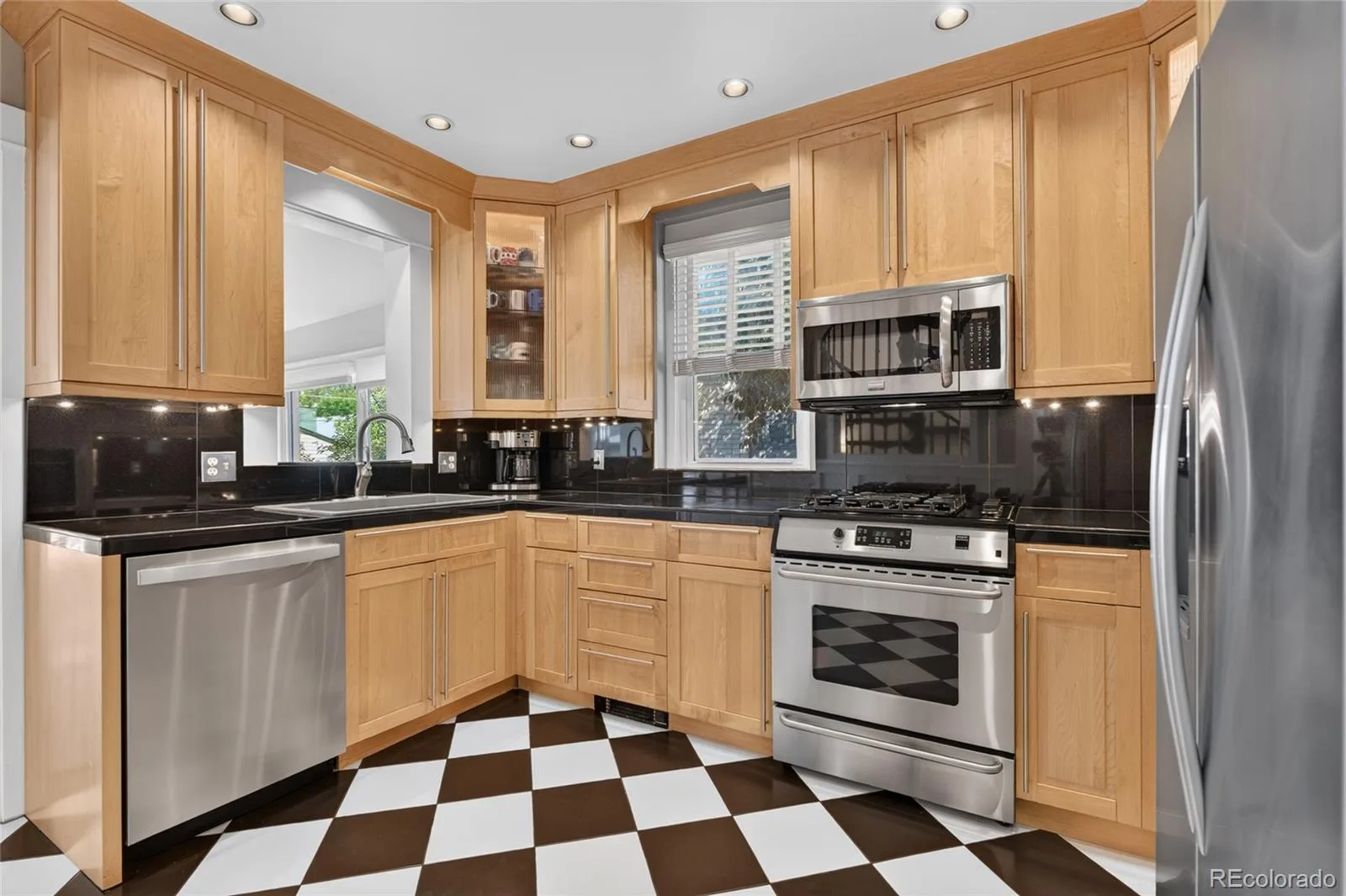 191 S Humboldt Street Denver CO 80209 | MLS #REC4661296 10012026152440 1600 11