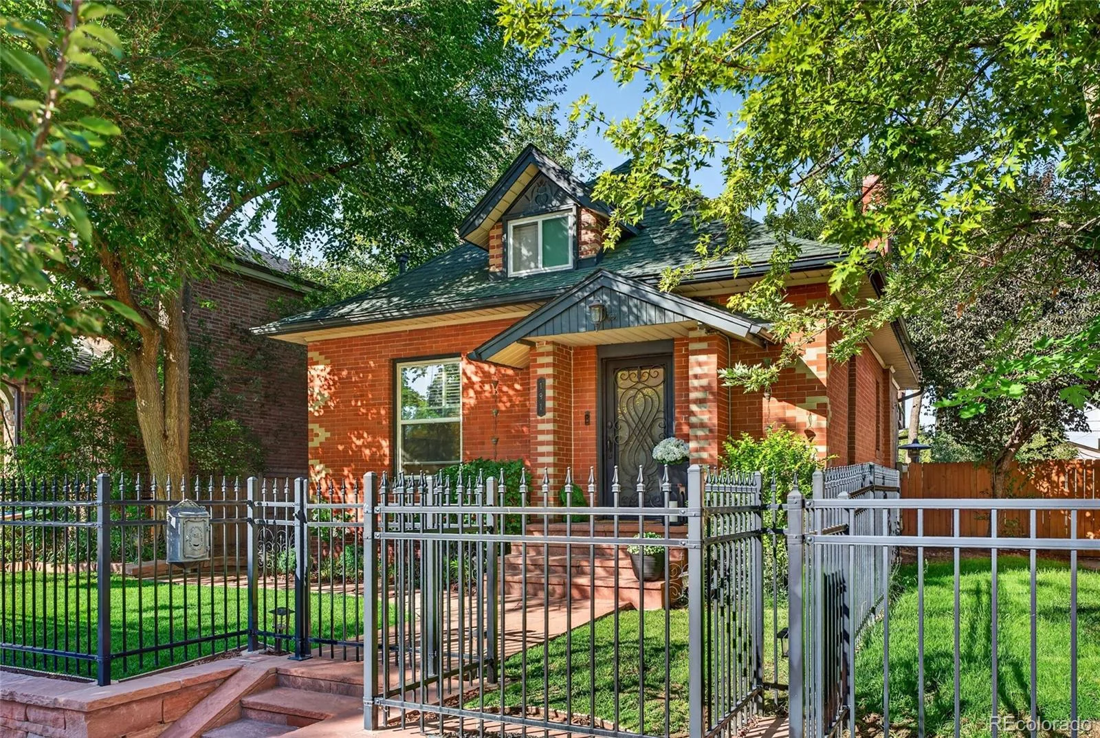 191 S Humboldt Street Denver CO 80209 | MLS #REC4661296 10012026152440 1600 2