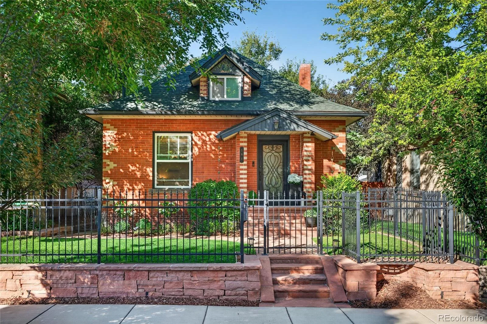191 S Humboldt Street Denver CO 80209 | MLS #REC4661296 10012026152440 1600 39