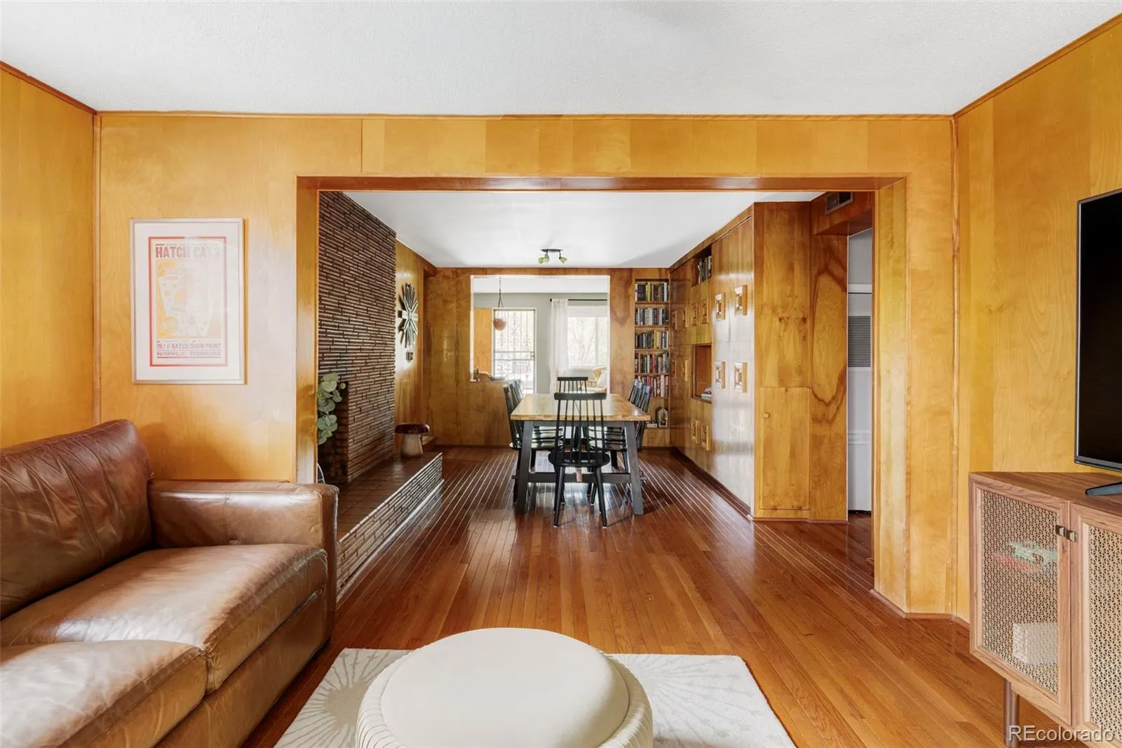 04162026234202 1600 13