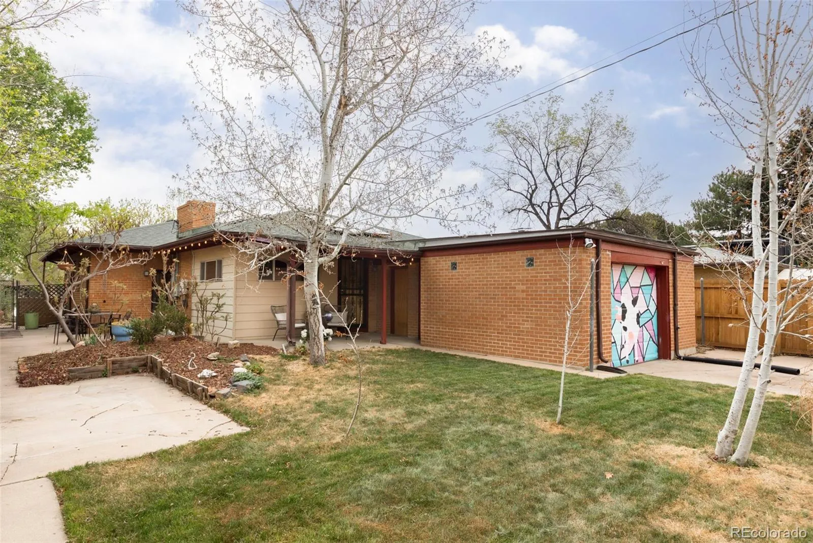 3050 Forest Street Denver CO 80207 MLS #REC4661624 04222026180449 1600 25
