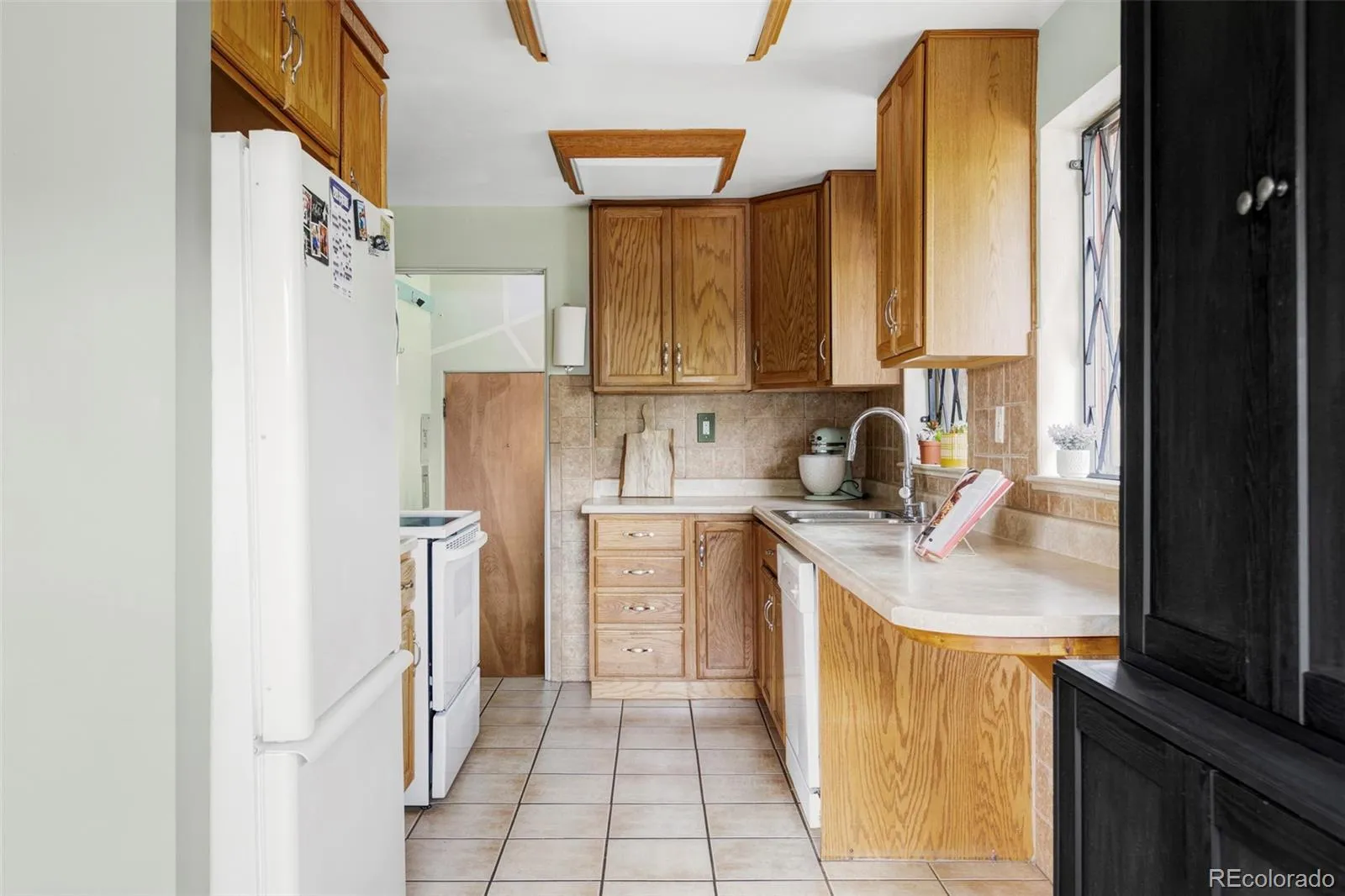 3050 Forest Street Denver CO 80207 MLS #REC4661624 04222026180449 1600 6