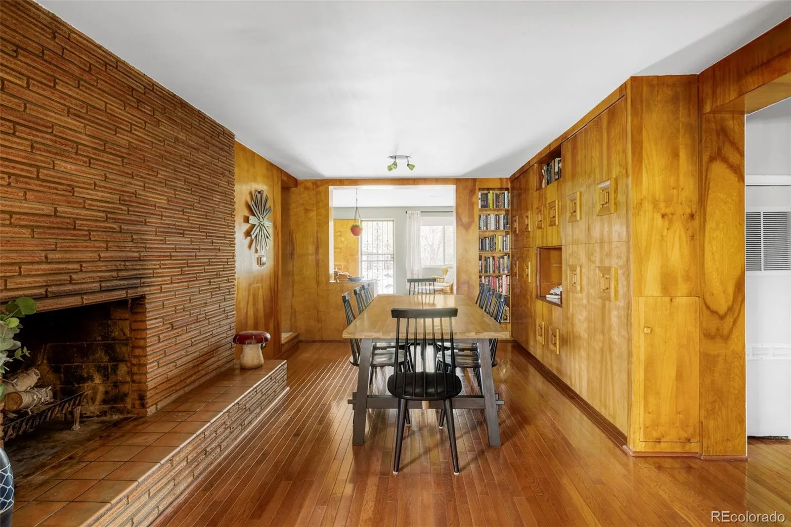 3050 Forest Street Denver CO 80207 MLS #REC4661624 06092026000729 1600 9