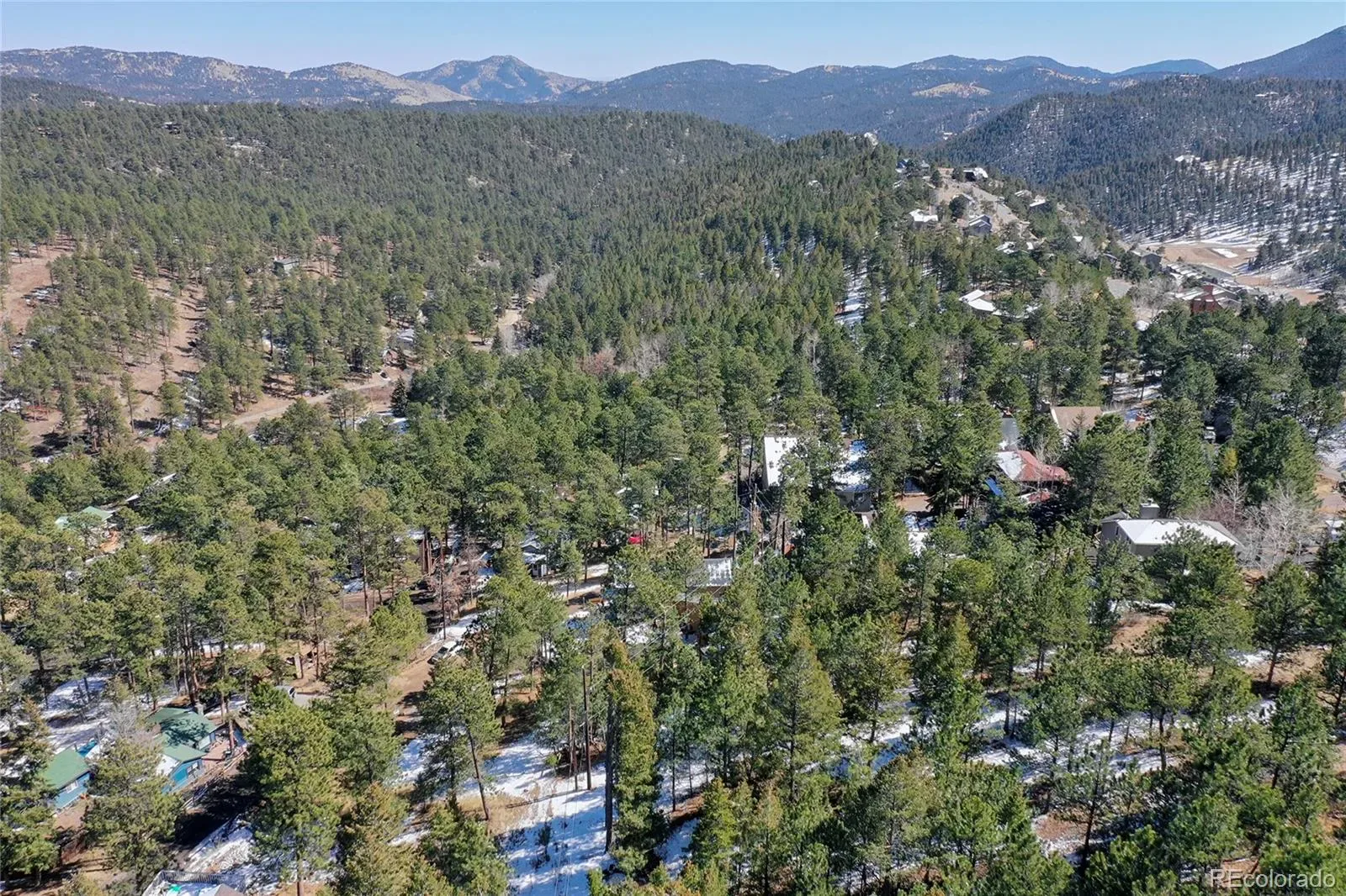 3025 Yucca Drive Evergreen CO 80439 | MLS #REC4662105 03132026193618 1600 28