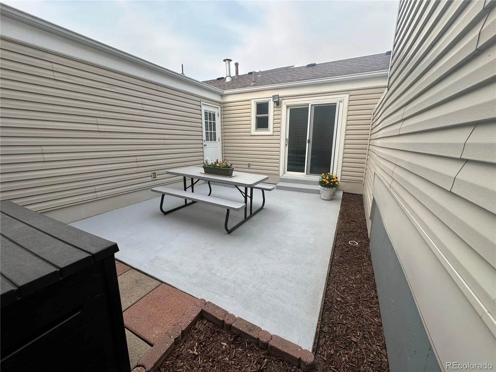 7629 S Monaco Way Centennial CO 80112 | MLS #REC4662197 08262026225245 1600 25